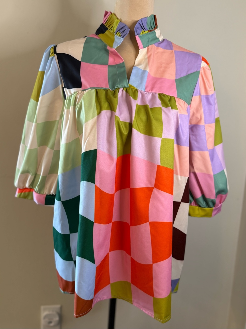 Color block statement top short sleeves ruffles colorful SZ LG